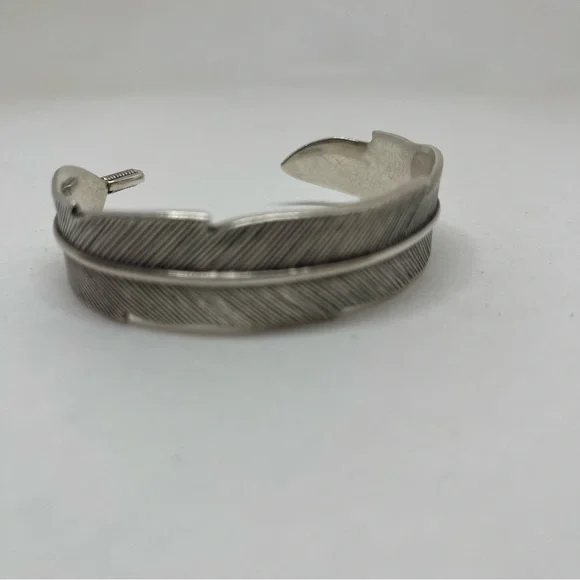 Sterling Silver 925 Feather cuff bracelet